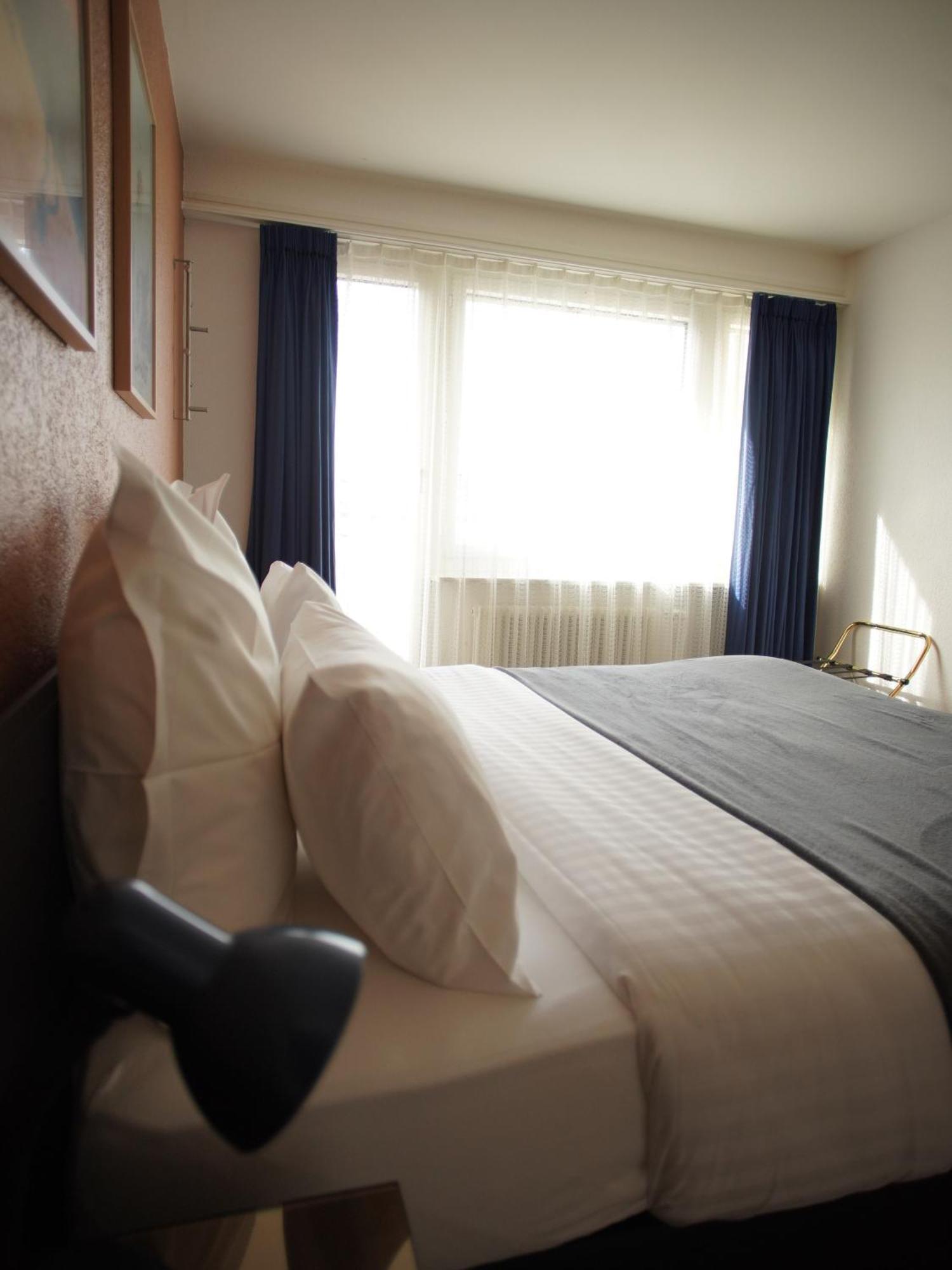 Primadom Aparthotel เจนีวา ภายนอก รูปภาพ