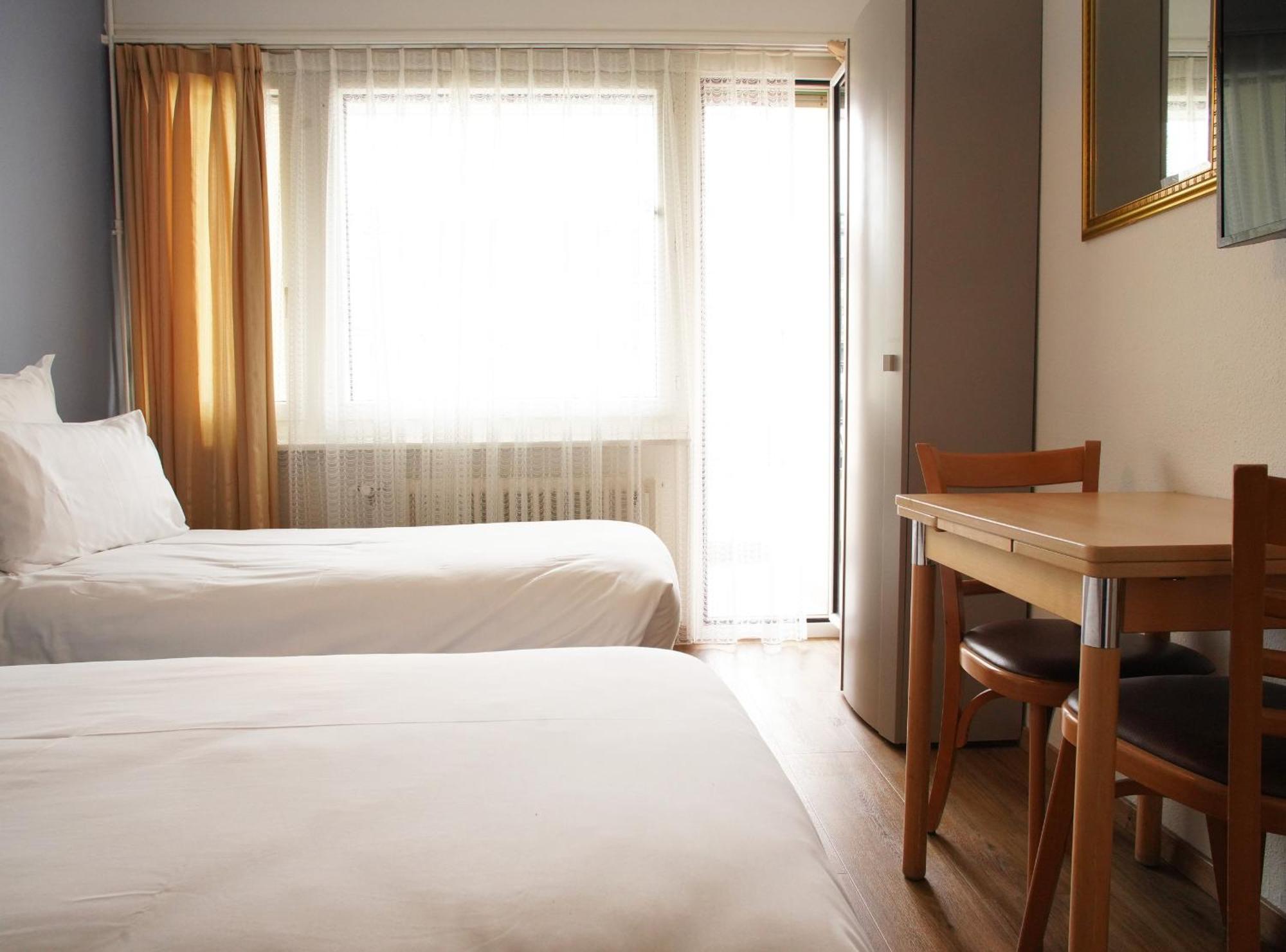 Primadom Aparthotel เจนีวา ภายนอก รูปภาพ