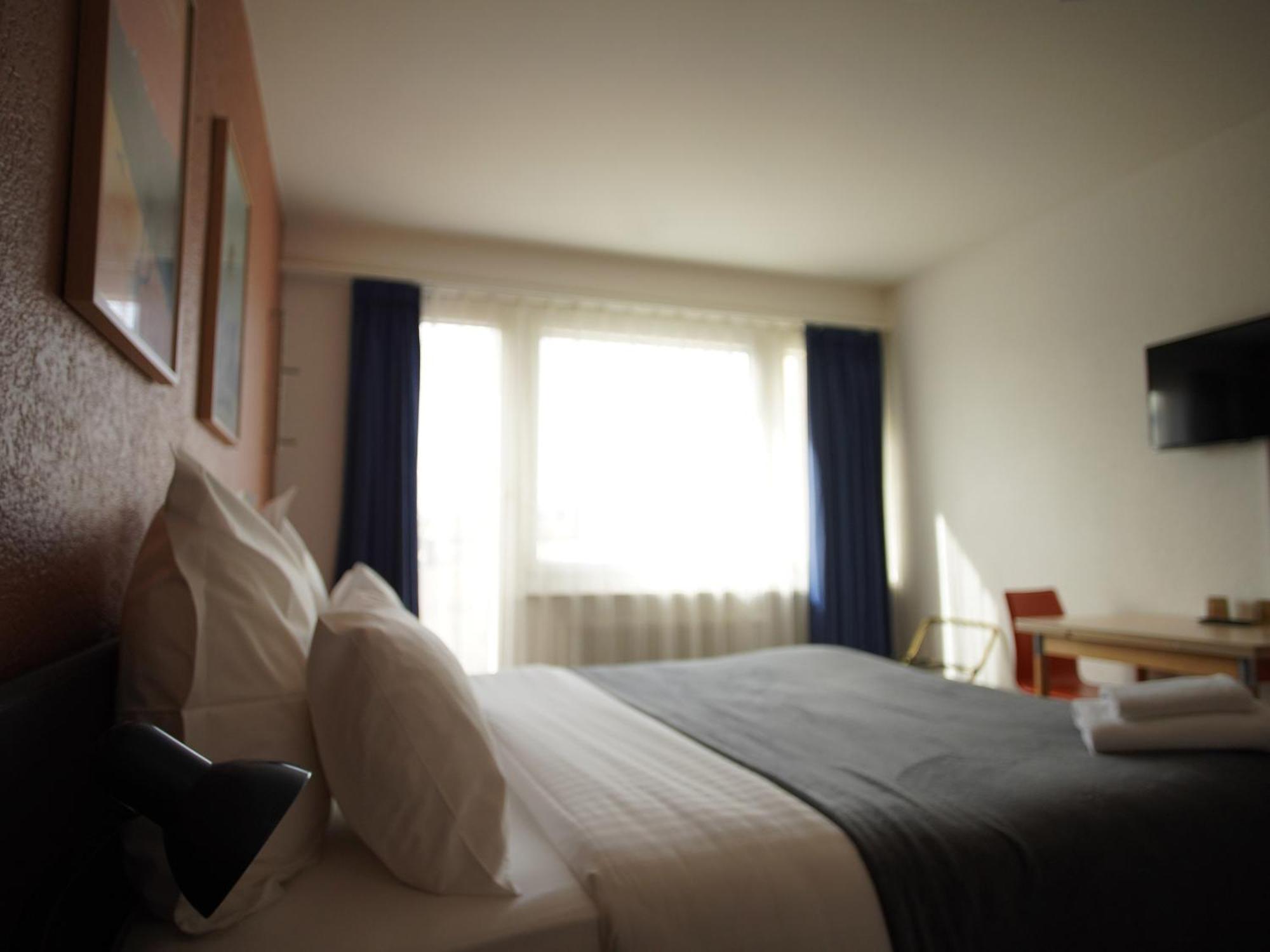 Primadom Aparthotel เจนีวา ภายนอก รูปภาพ